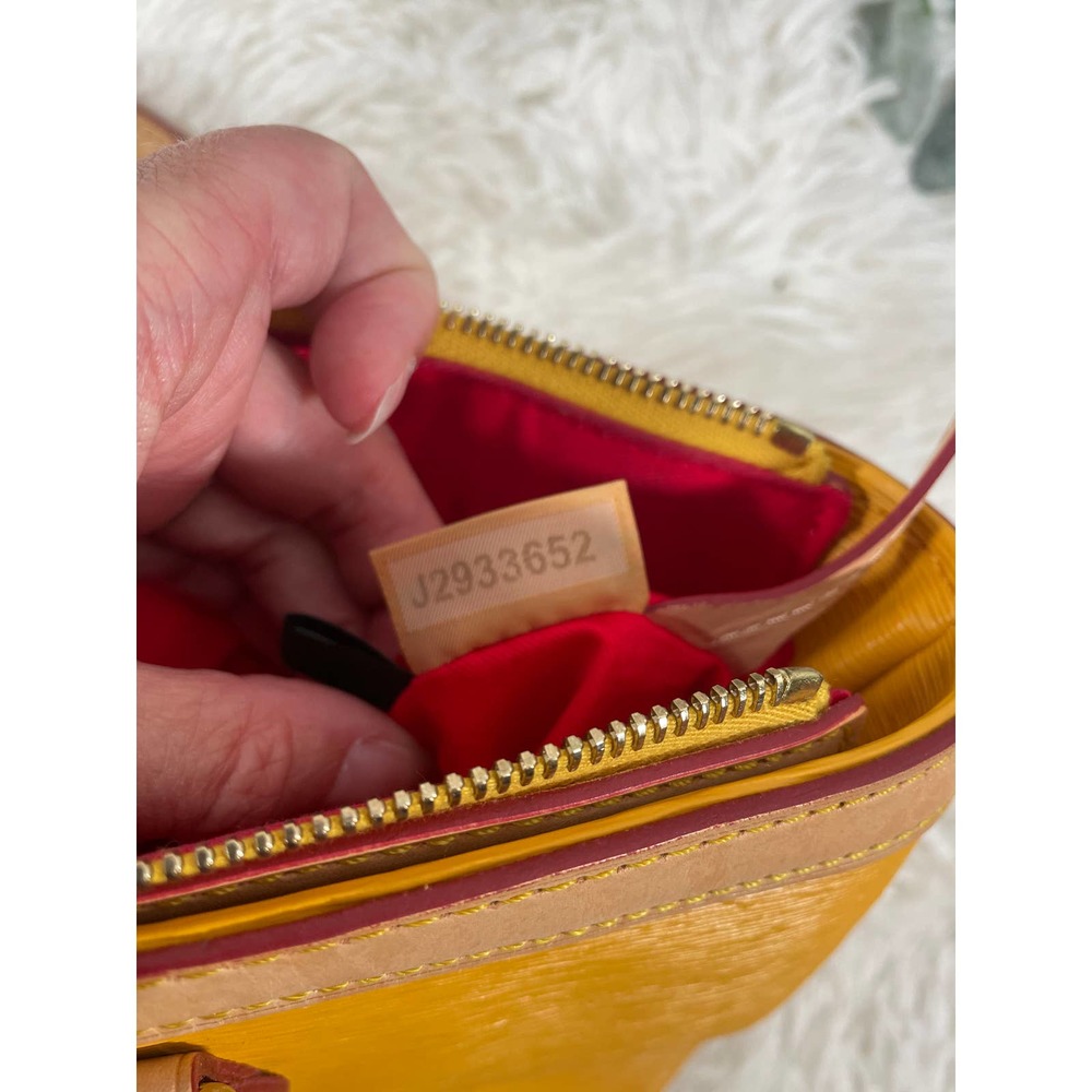 Dooney & Bourke Small Yellow Tote Bag - Picture 10 of 10